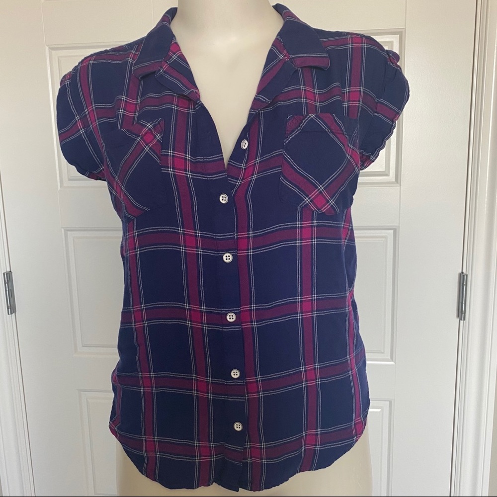 blue & pink button down top